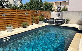 Superbe Studio Neuf Avec Piscine