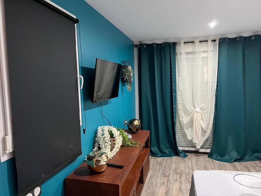 Appartement Superbe Studio Neuf Avec Piscine à Montélimar Extérieur photo